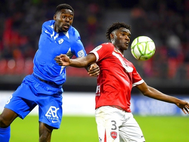 关于兰斯主场不敌瓦朗谢纳,积分榜下滑险象环生的信息 关于兰斯主场不敌瓦朗谢纳,积分榜下滑险象环生的信息