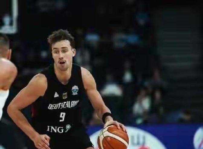 德国大胜晋级，欧锦赛前途一片看好的简单介绍