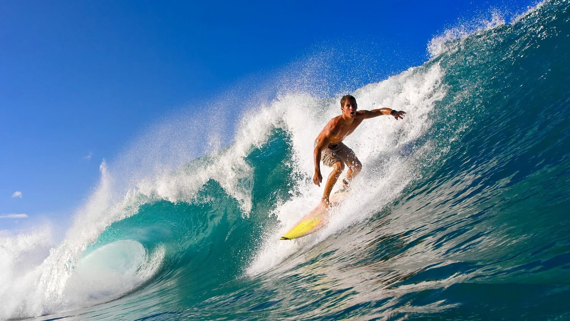 戴维斯杯鏖战拉沃尔杯，蒂姆关键制胜，定义网球新时代的对抗